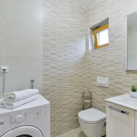 Βίλα With Pool, 50 M From The Sandy - Id 2209 By Traveler Tourist Agency Krk