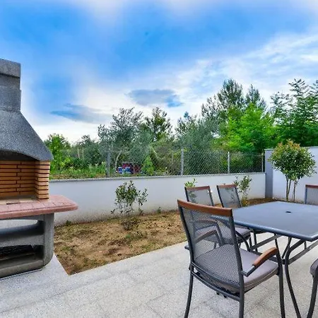 With Pool, 50 M From The Sandy - Id 2209 By Traveler Tourist Agency Krk Βίλα Zaton (Zadar)