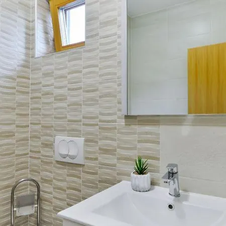 With Pool, 50 M From The Sandy - Id 2209 By Traveler Tourist Agency Krk Βίλα