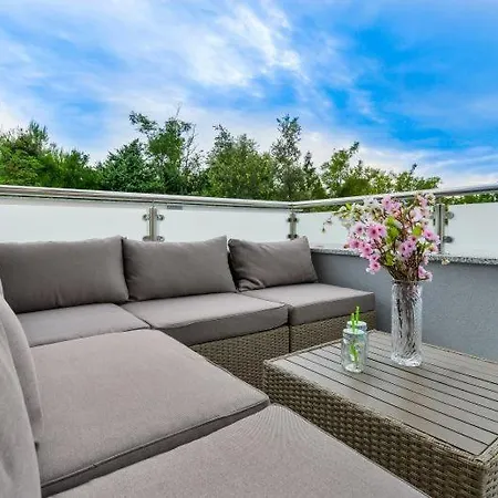 Βίλα With Pool, 50 M From The Sandy - Id 2209 By Traveler Tourist Agency Krk