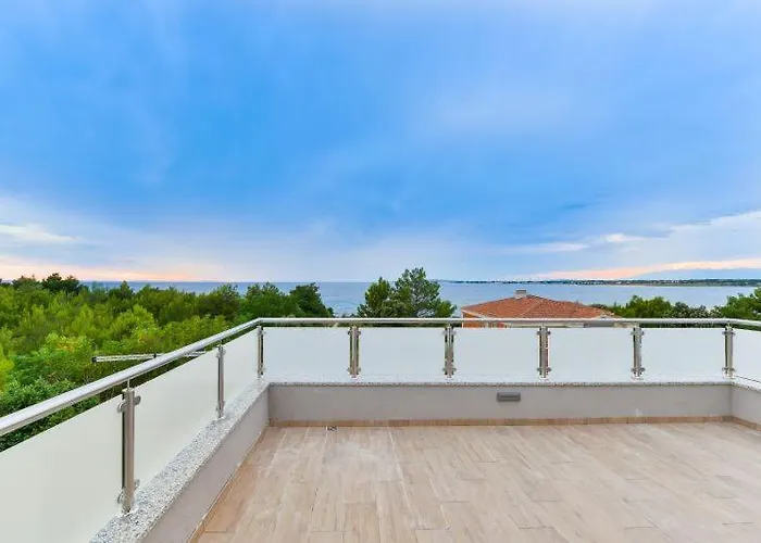 With Pool, 50 M From The Sandy - Id 2209 By Traveler Tourist Agency Krk Вилла *