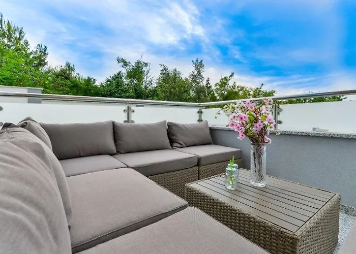 Вилла With Pool, 50 M From The Sandy - Id 2209 By Traveler Tourist Agency Krk